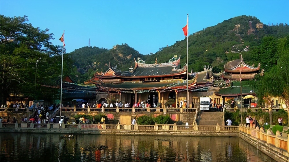 {賭波}(厦门旅游必去十大景点) {賭波}(厦门旅游必去十大景点)